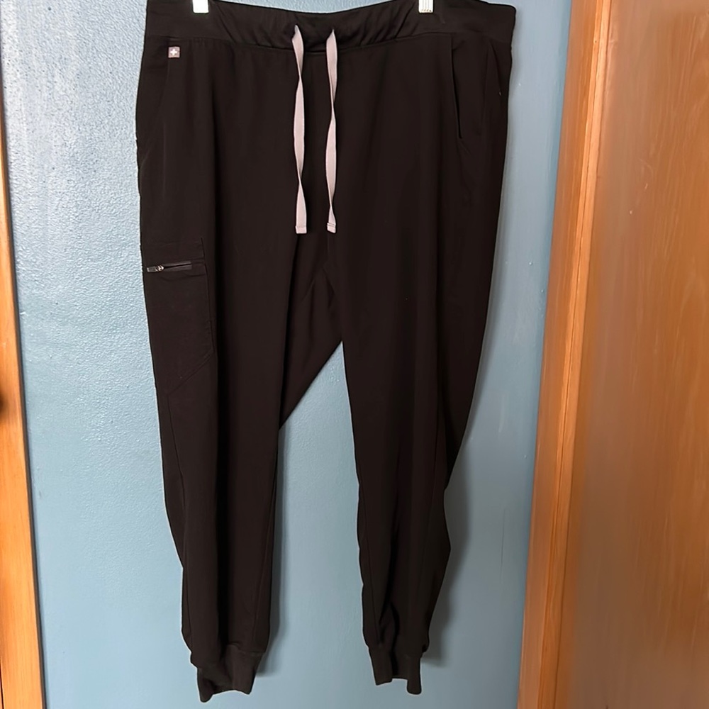 Figs xxl scrub pant joggers like new